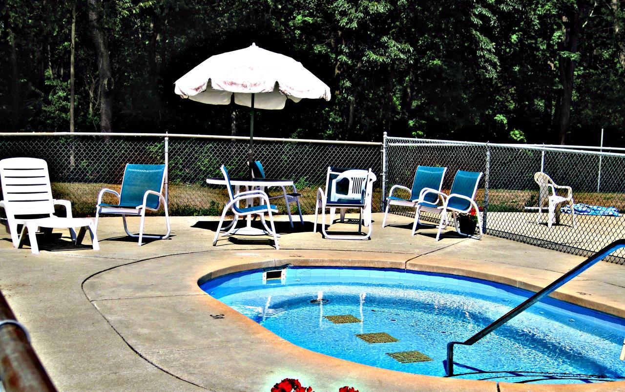 Bear Cave Camping Resort Buchanan Exterior photo
